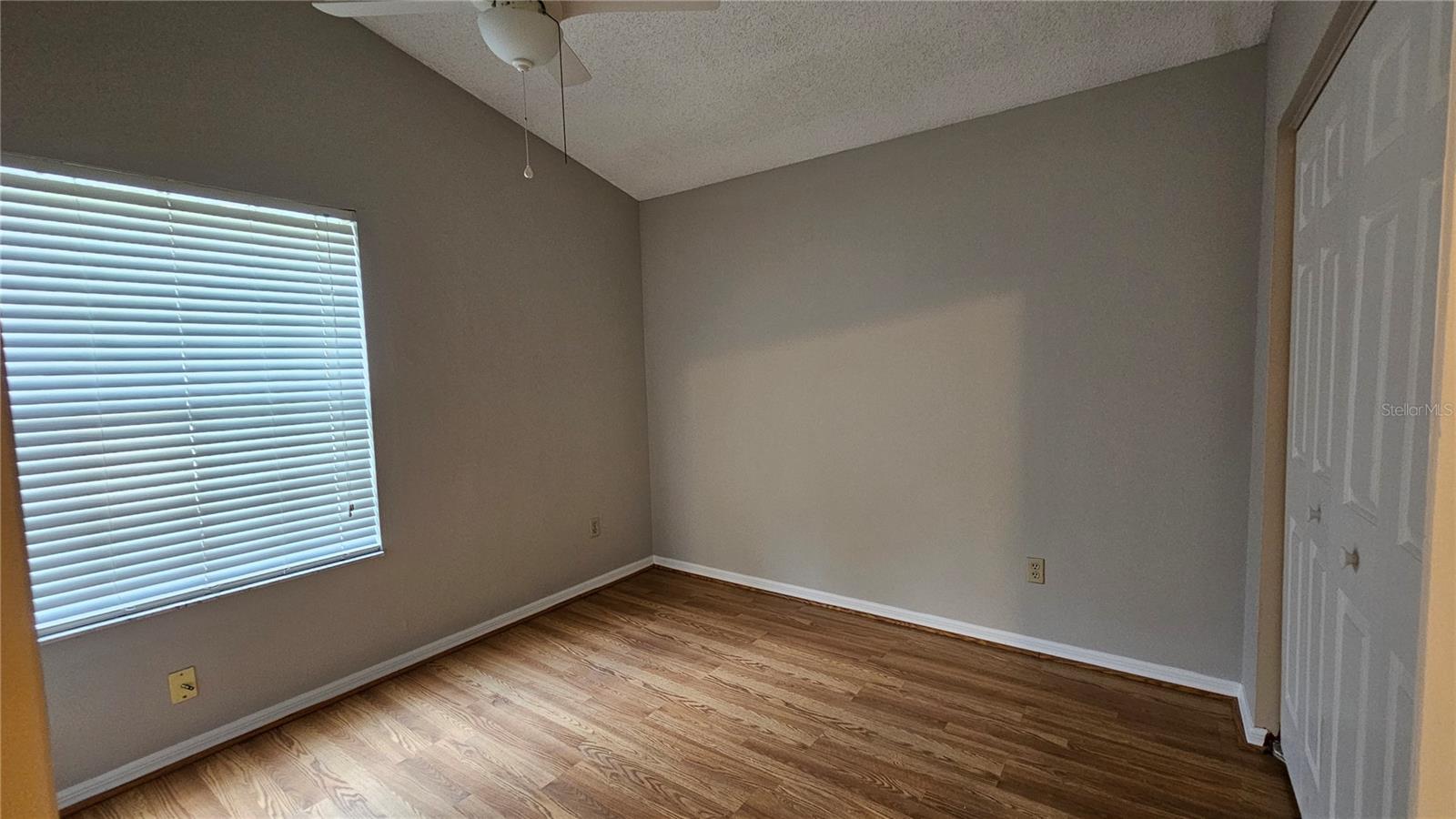 Image 7 of 16 For 2212 Faxton Court