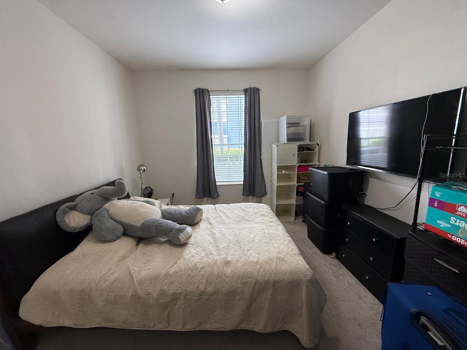 Image 13 of 34 For 4862 Cayview Avenue 10709