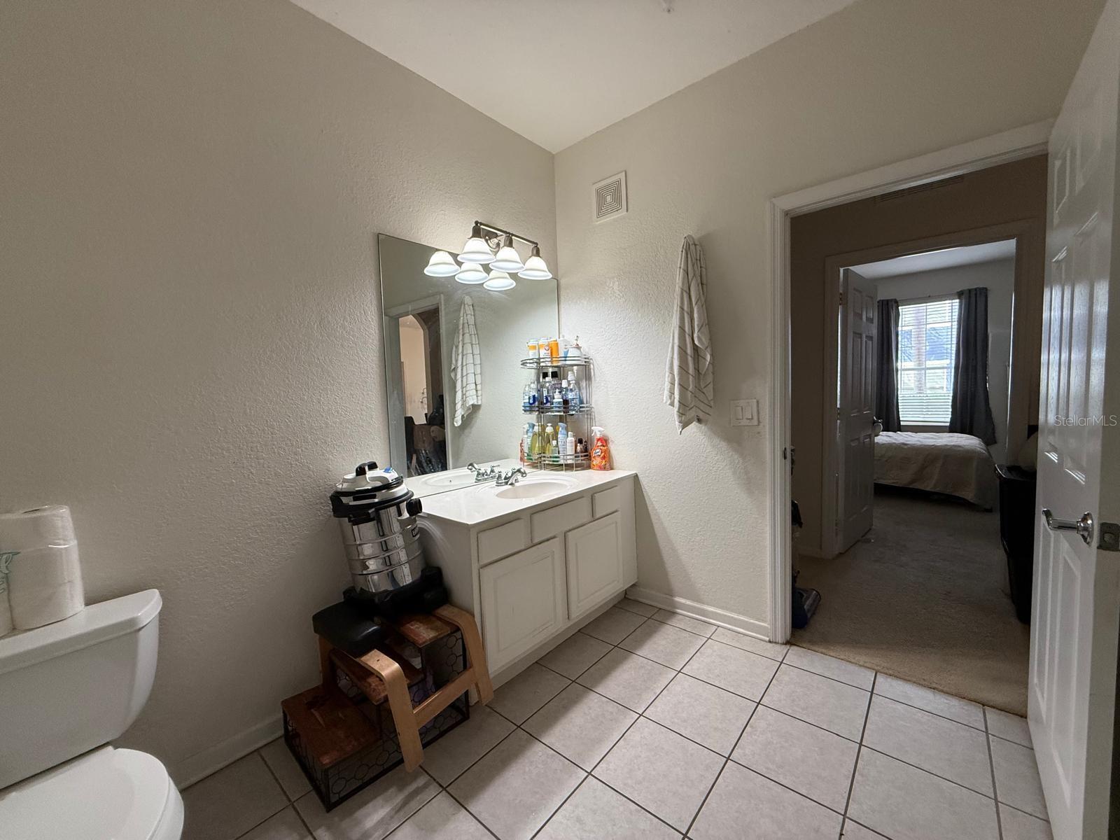Image 16 of 34 For 4862 Cayview Avenue 10709