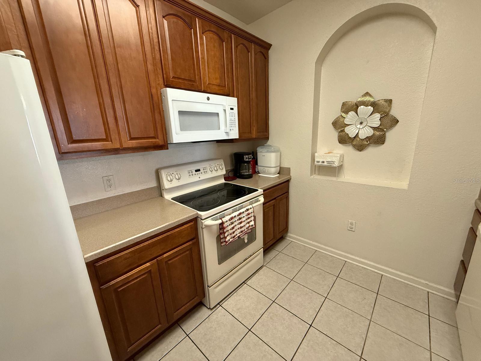 Image 8 of 34 For 4862 Cayview Avenue 10709