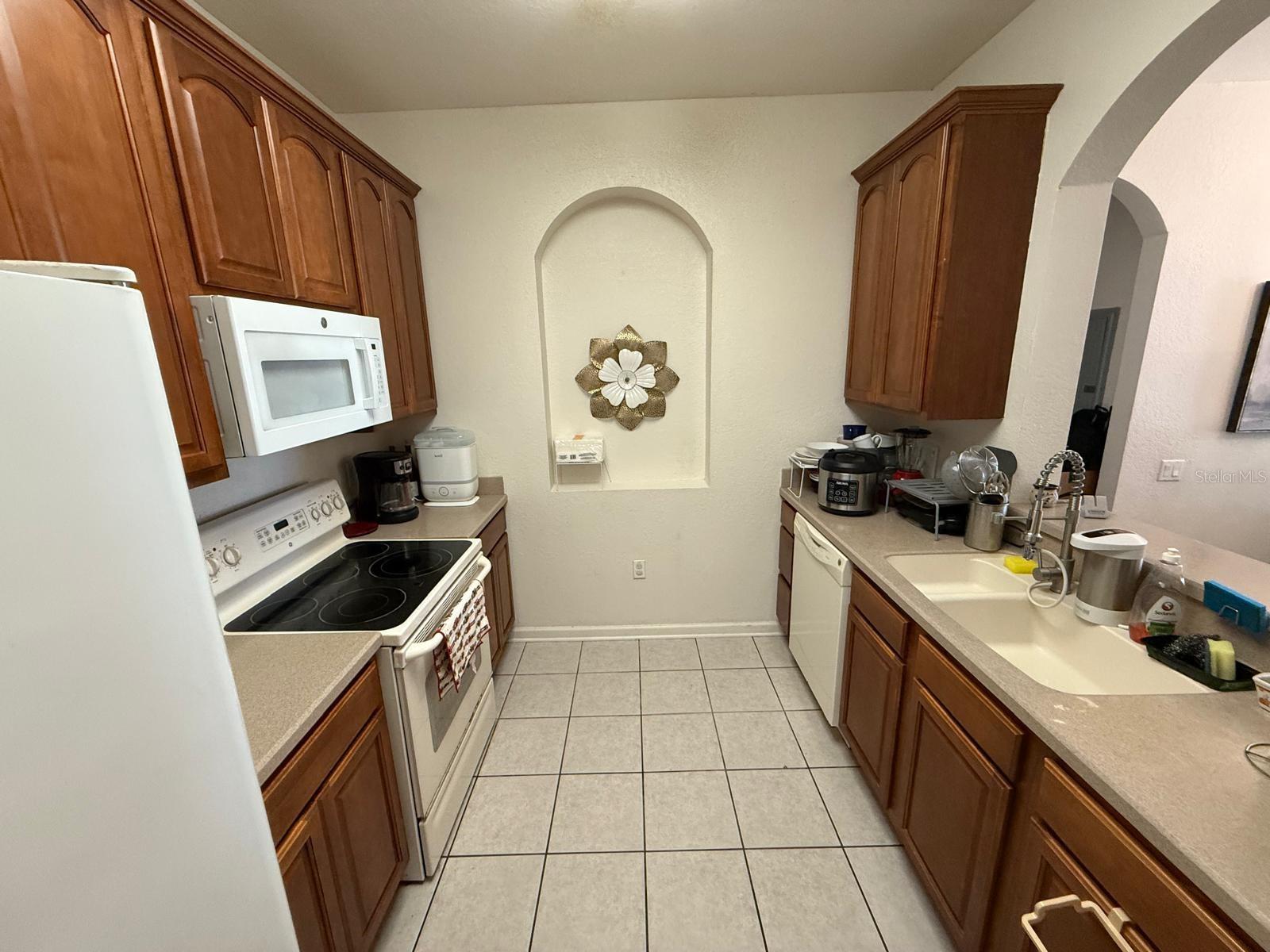 Image 9 of 34 For 4862 Cayview Avenue 10709