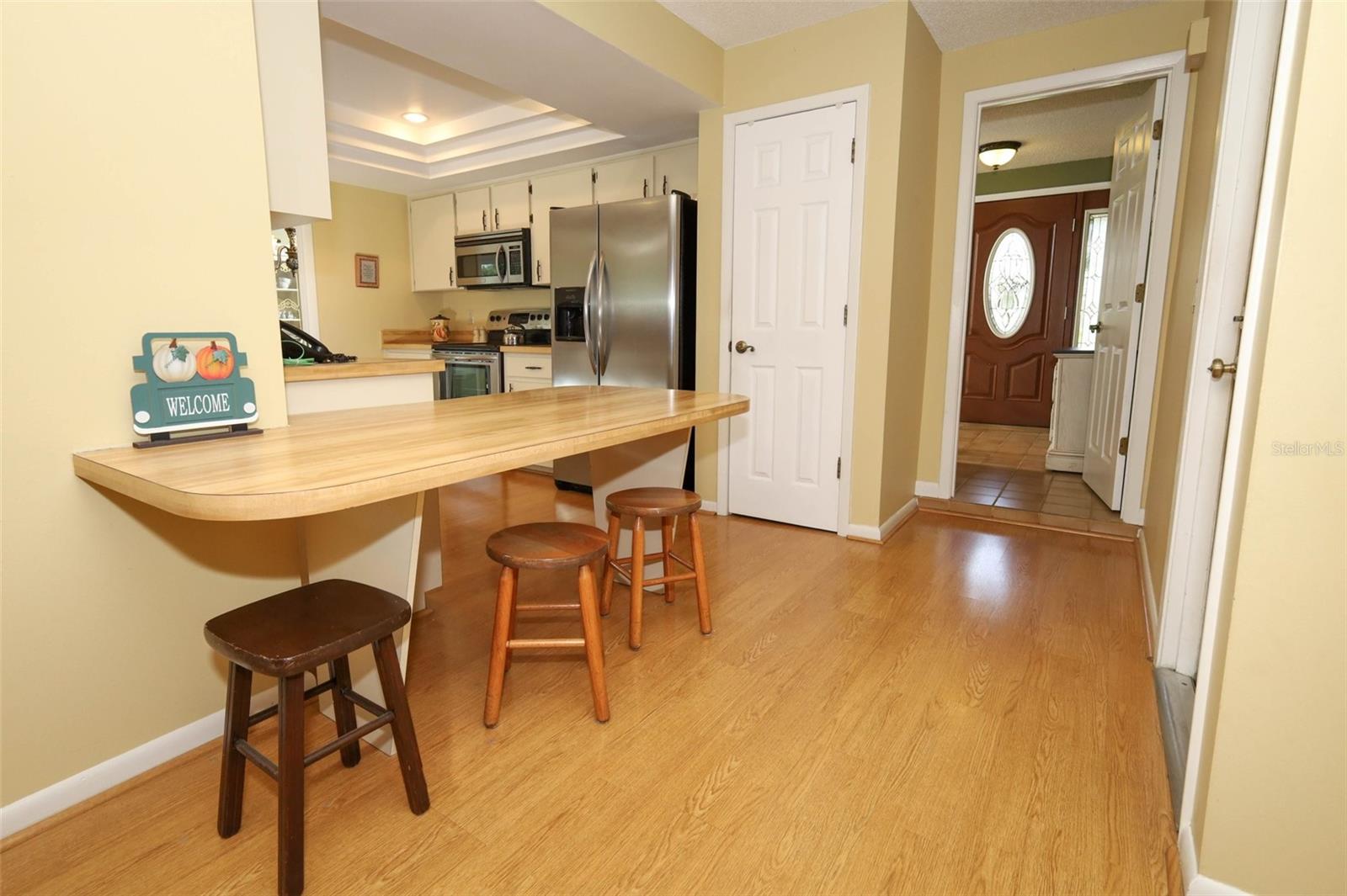 Listing photo id 10 for 396 Timberwood Trail