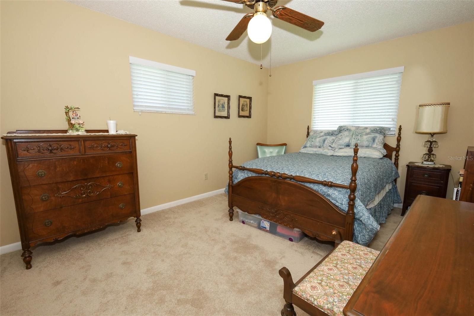 Listing photo id 19 for 396 Timberwood Trail