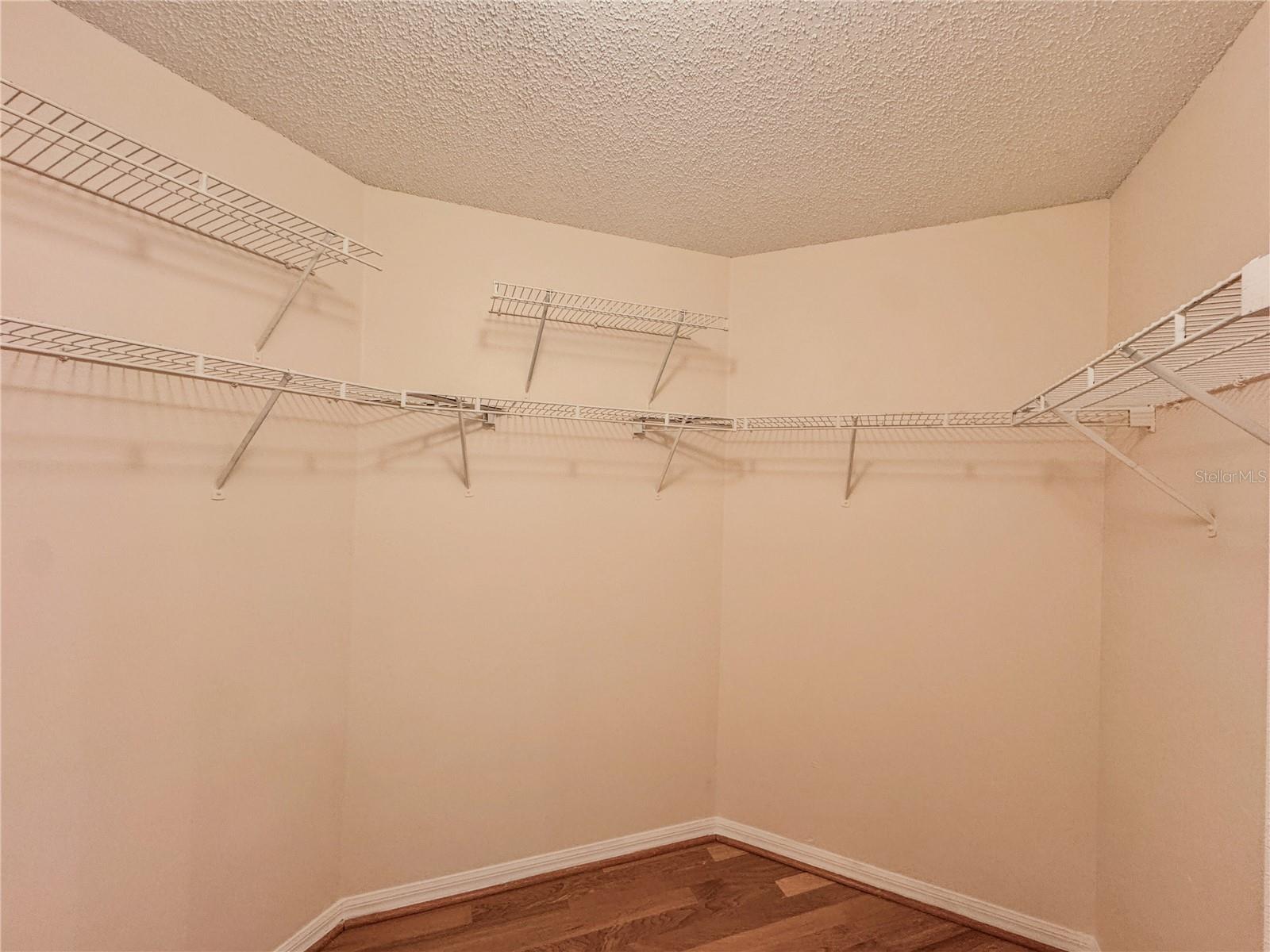 Image 18 of 33 For 11819 Hatcher Circle