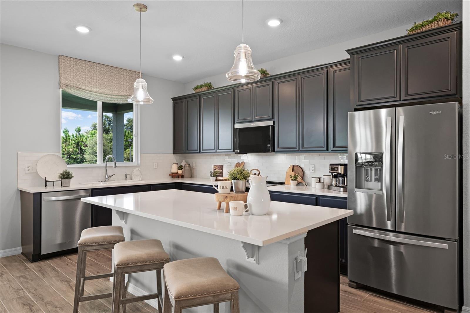 Image 10 of 41 For 740 Rioja Drive