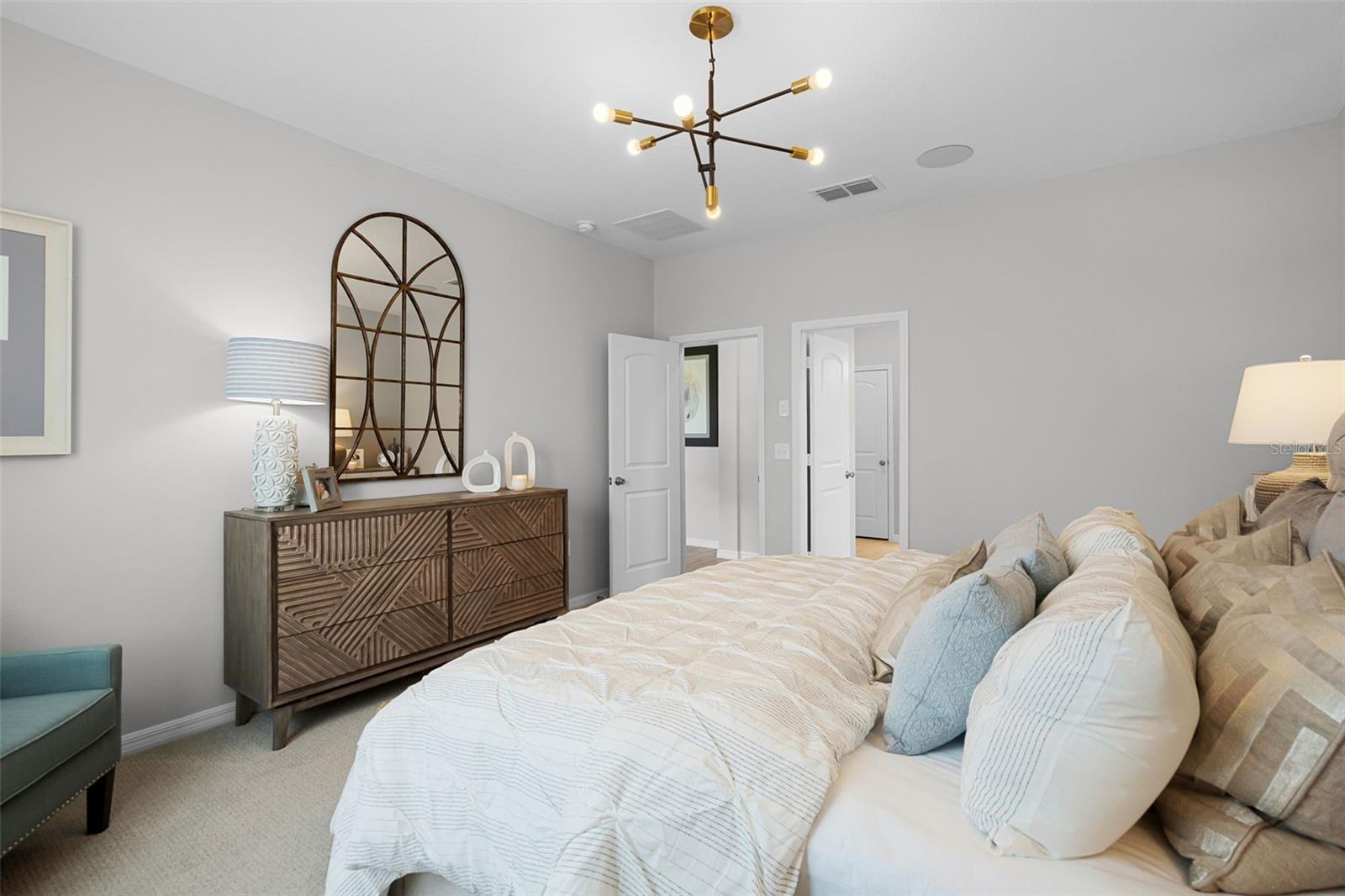 Image 18 of 41 For 740 Rioja Drive