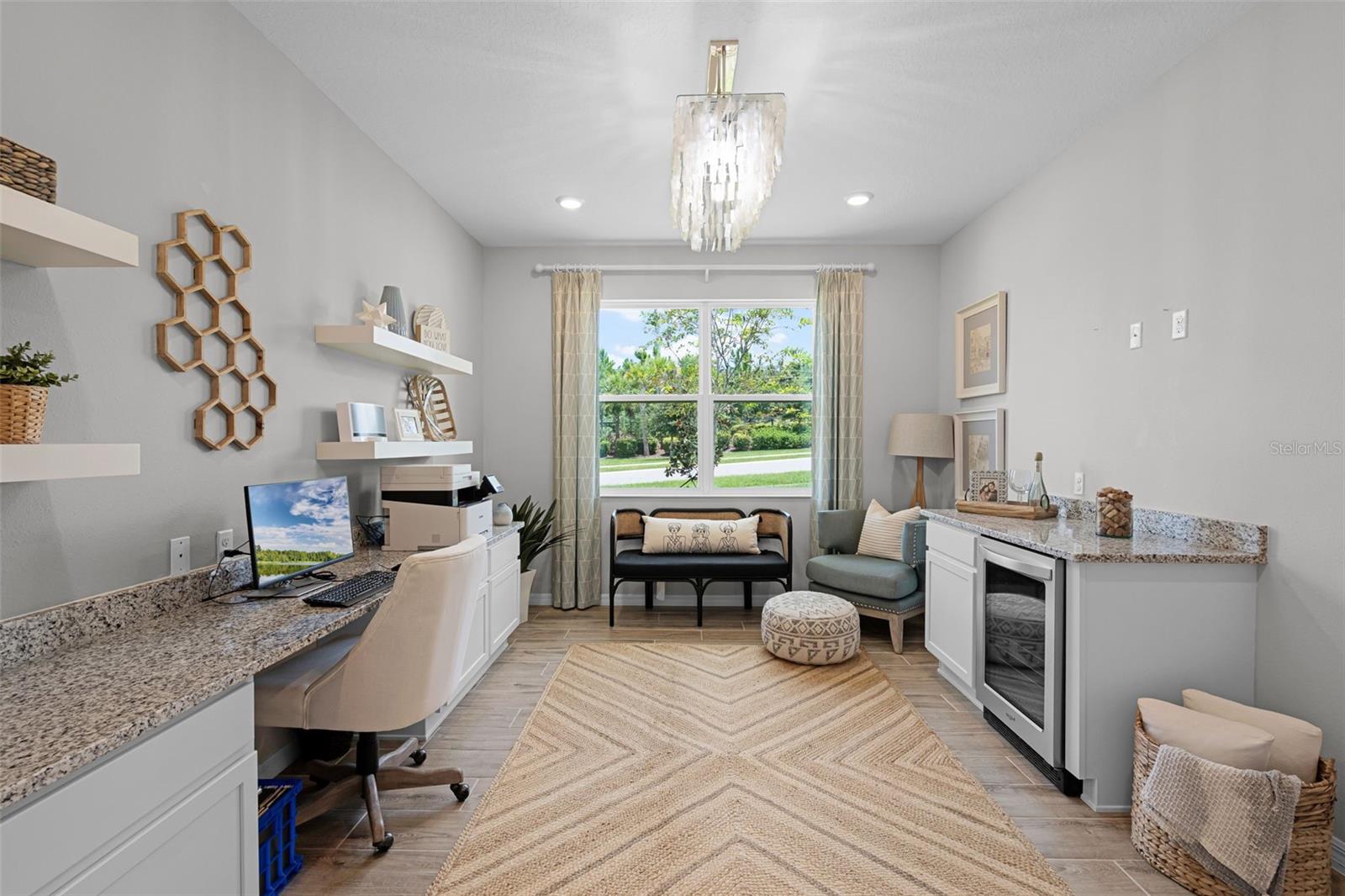 Image 22 of 41 For 740 Rioja Drive