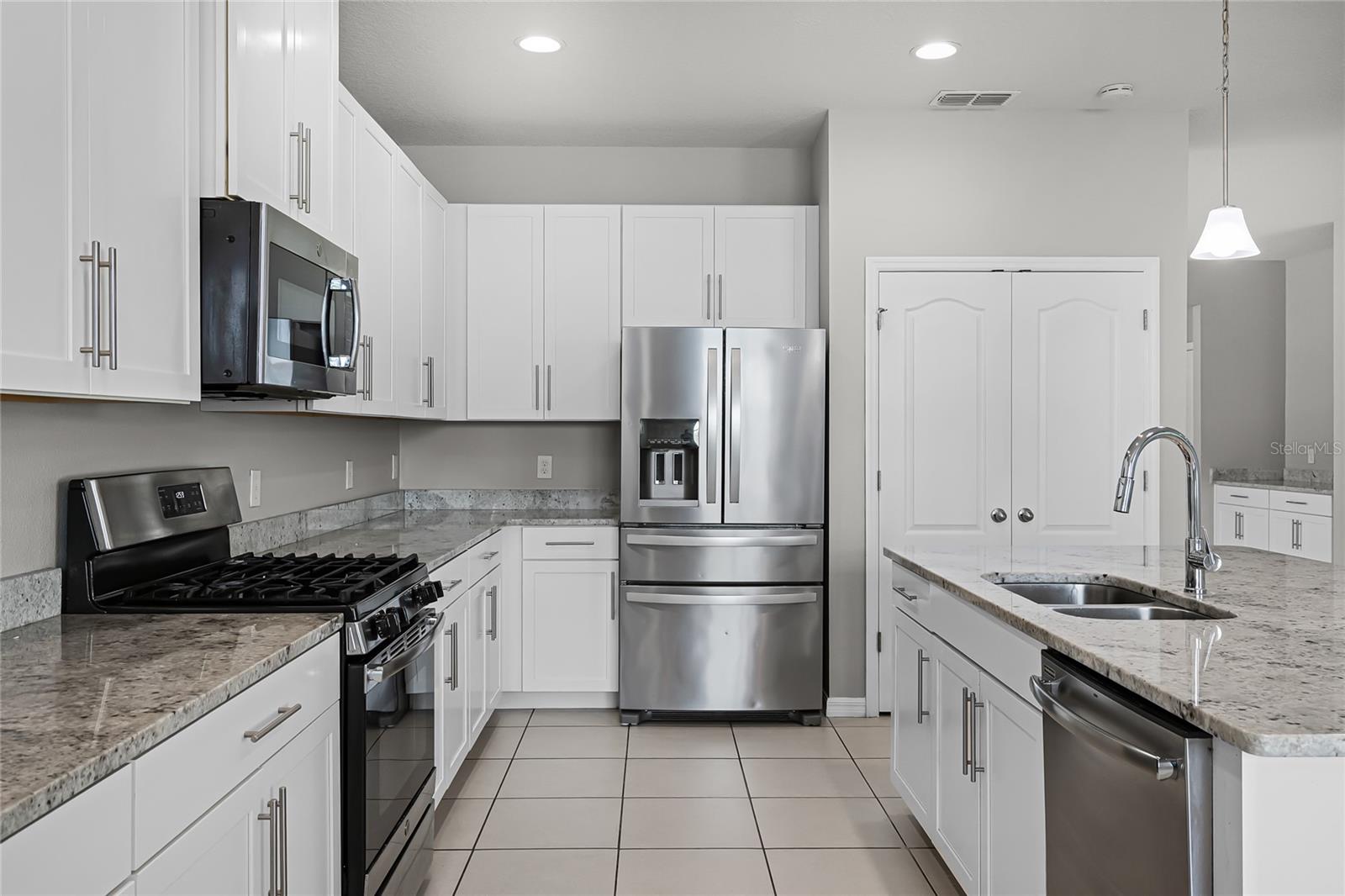Image 17 of 51 For 4307 Tigris Drive