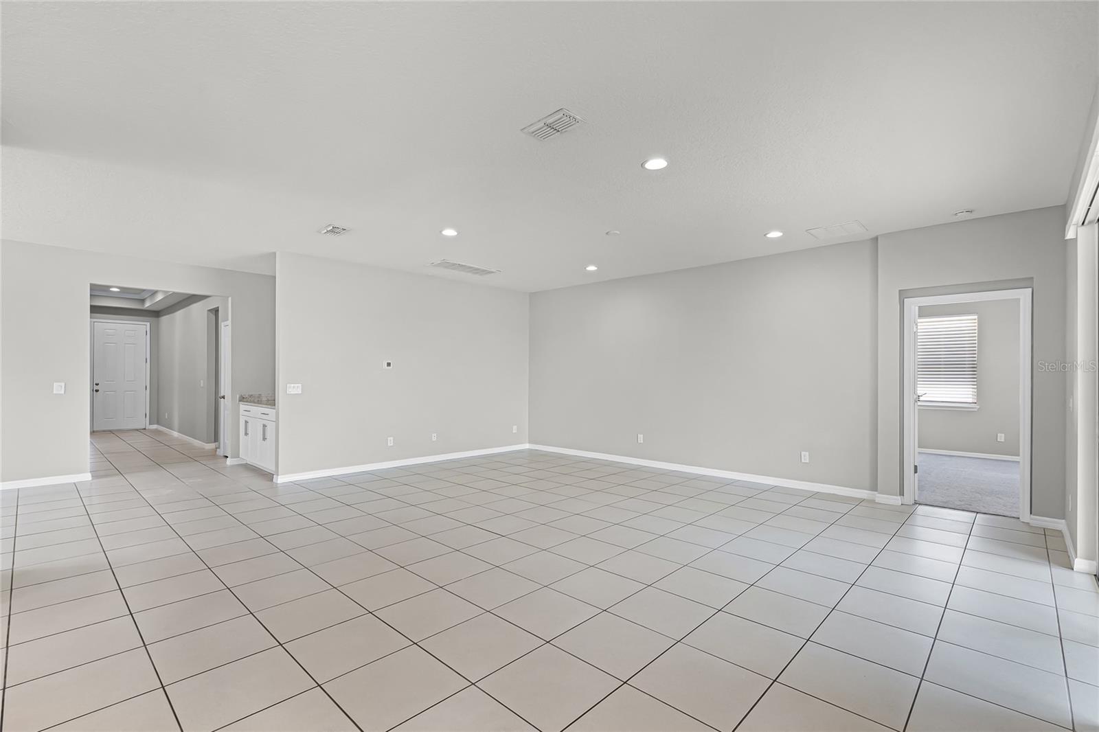 Image 6 of 51 For 4307 Tigris Drive