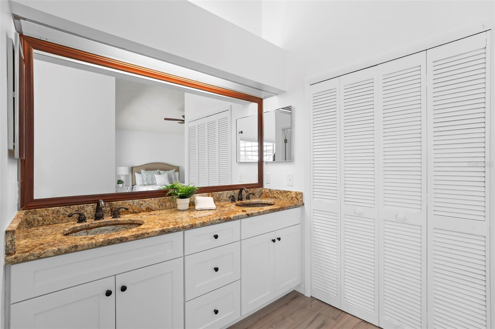 Image 19 of 32 For 267 New Waterford Place