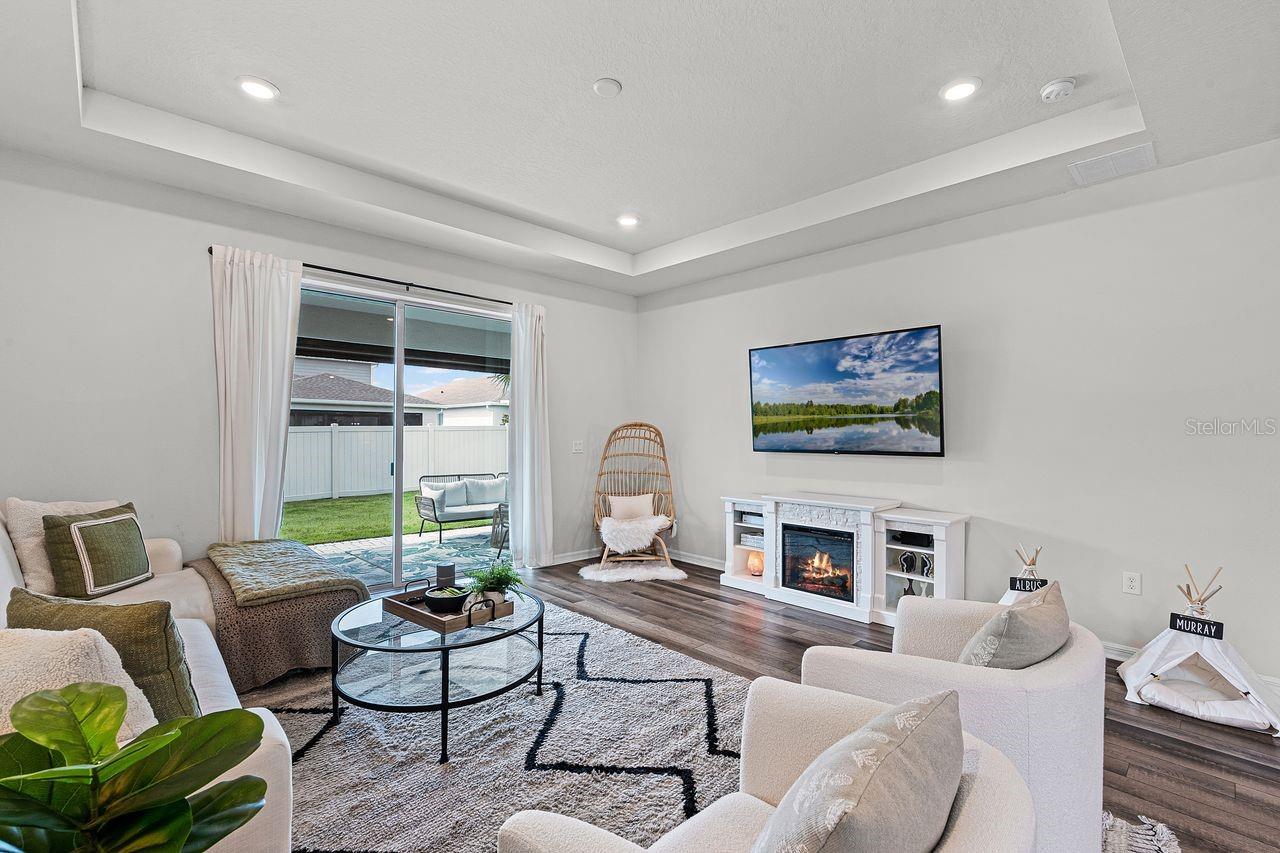 Image 17 of 63 For 3276 Sailing Pier Avenue