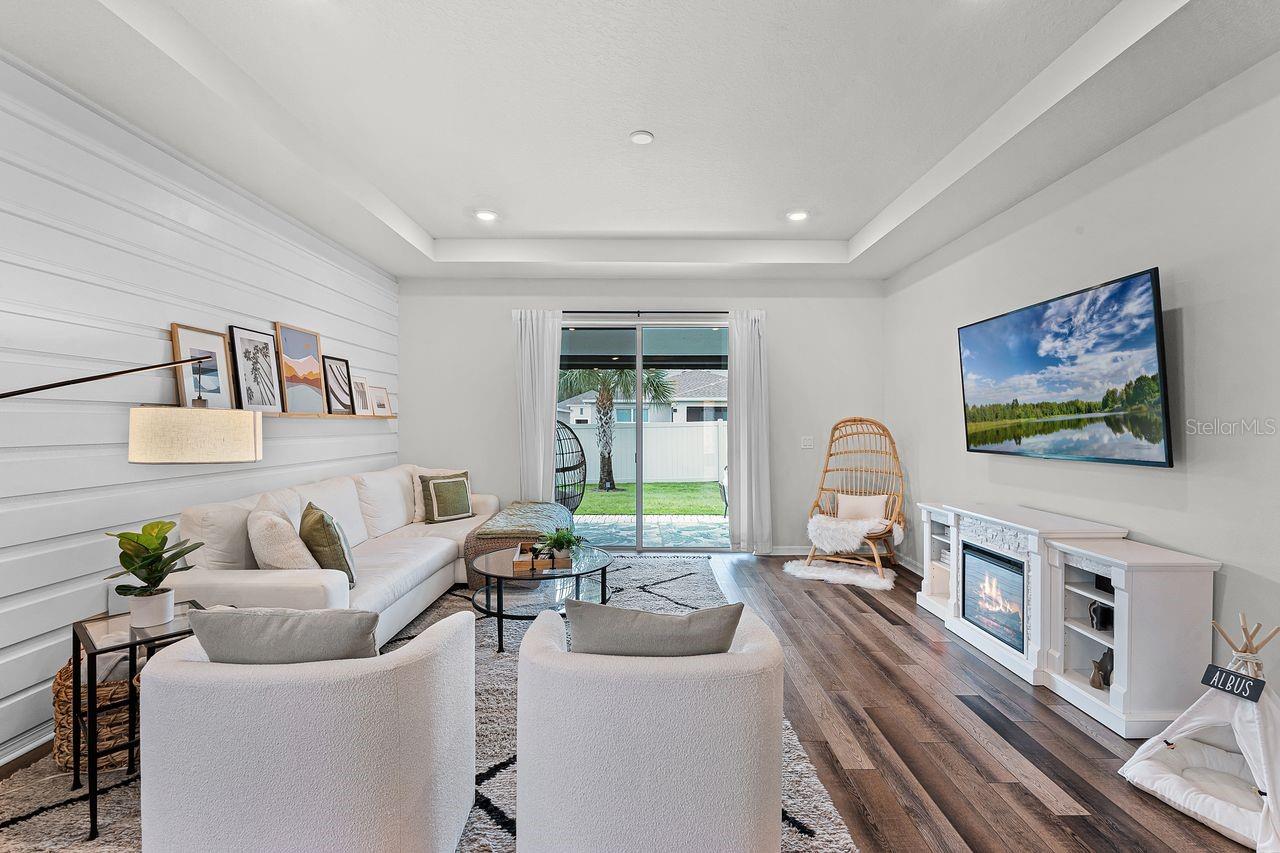 Image 19 of 63 For 3276 Sailing Pier Avenue