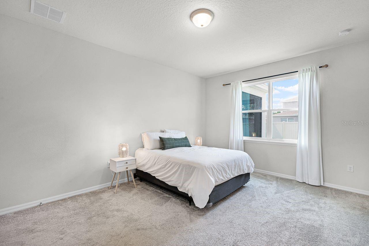 Image 24 of 63 For 3276 Sailing Pier Avenue