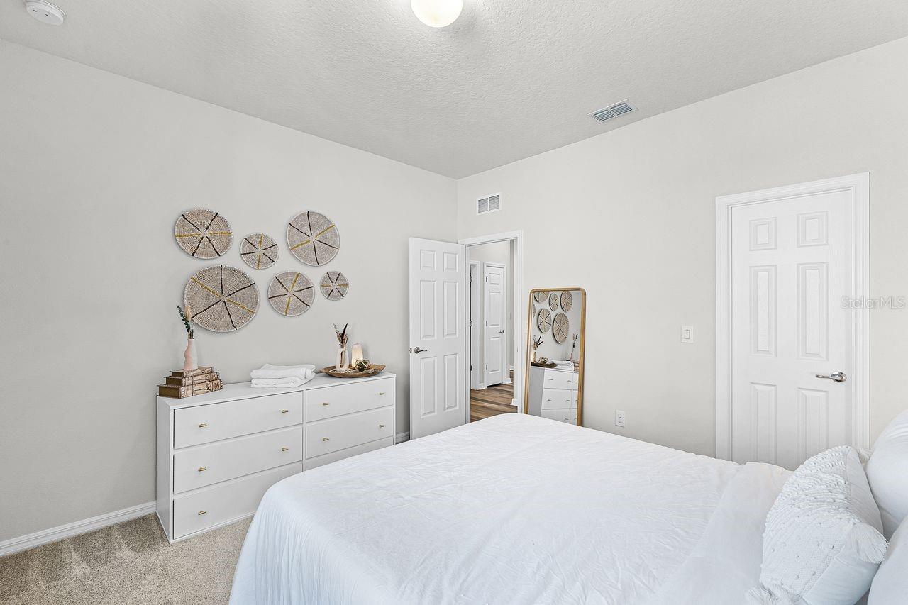 Image 33 of 63 For 3276 Sailing Pier Avenue