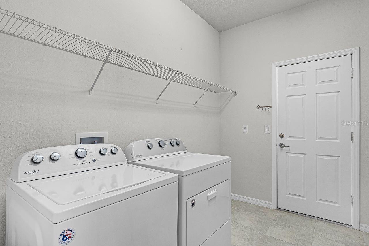 Image 35 of 63 For 3276 Sailing Pier Avenue