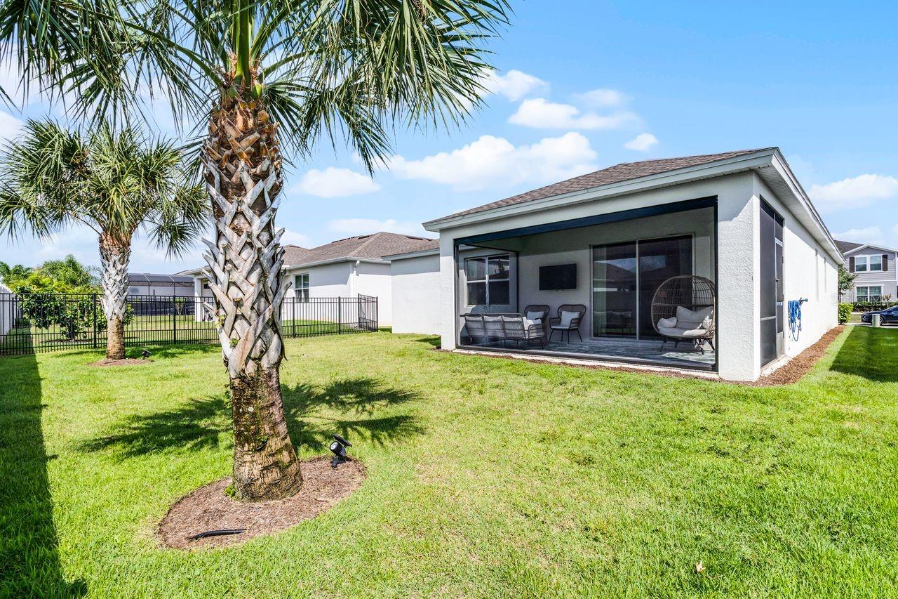 Image 40 of 63 For 3276 Sailing Pier Avenue