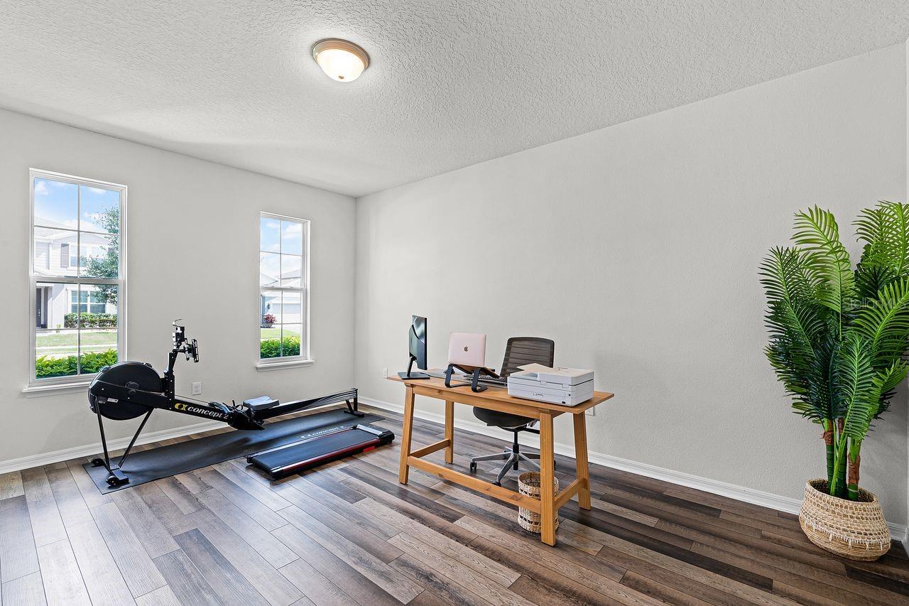 Image 6 of 63 For 3276 Sailing Pier Avenue