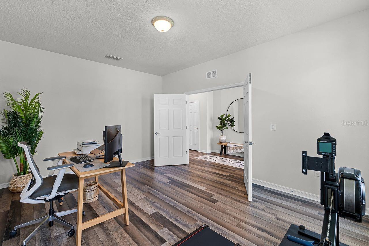 Image 8 of 63 For 3276 Sailing Pier Avenue