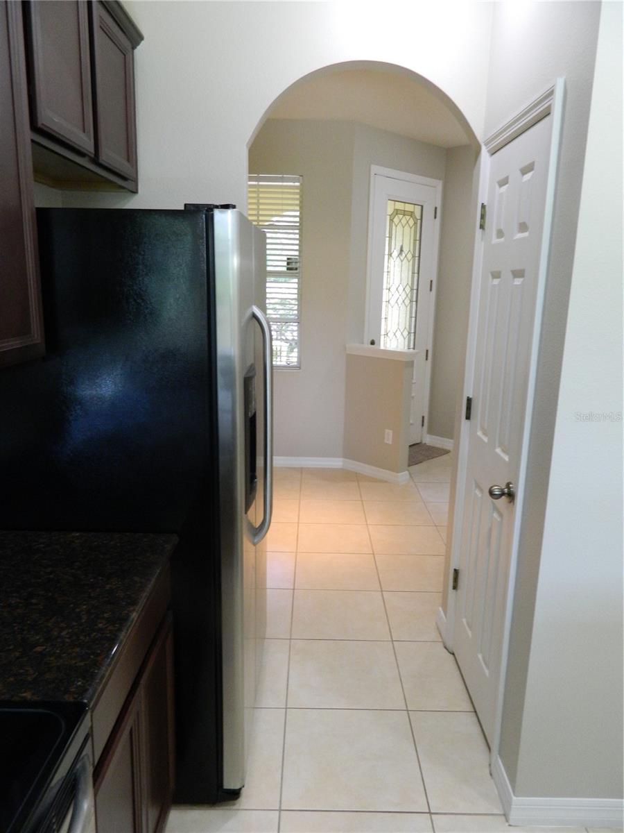 Image 4 of 28 For 5182 Sabal Branch Cove