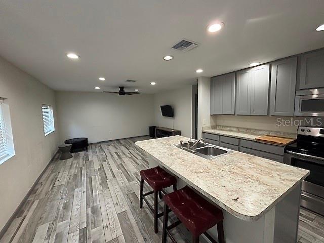 Listing photo id 4 for 1750 Hamilton Avenue
