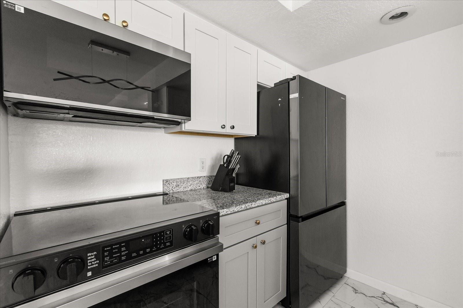 Image 6 of 26 For 5168 Conroy Road 25