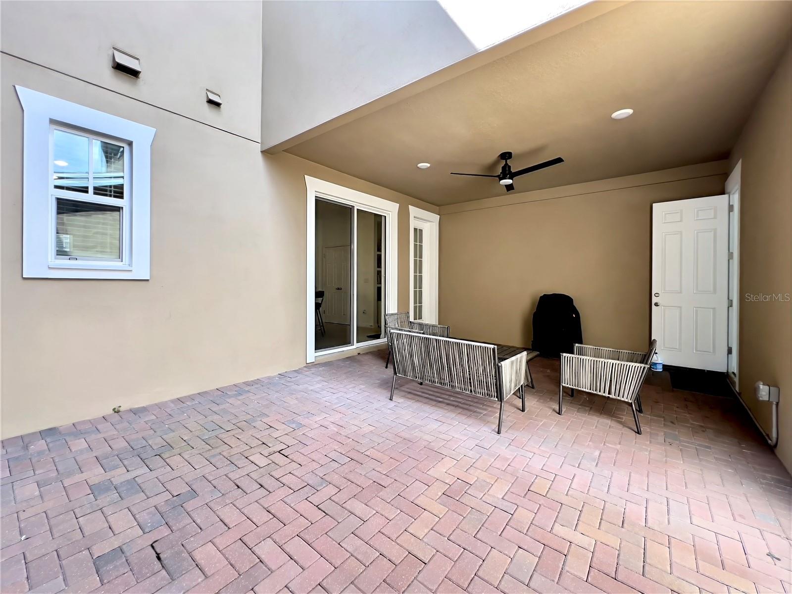 Image 29 of 36 For 1858 Island Village Way