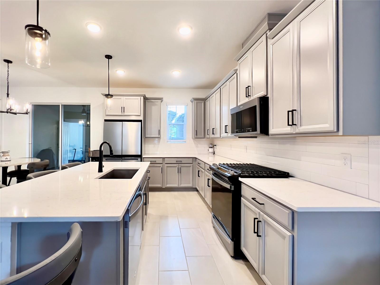 Image 3 of 36 For 1858 Island Village Way