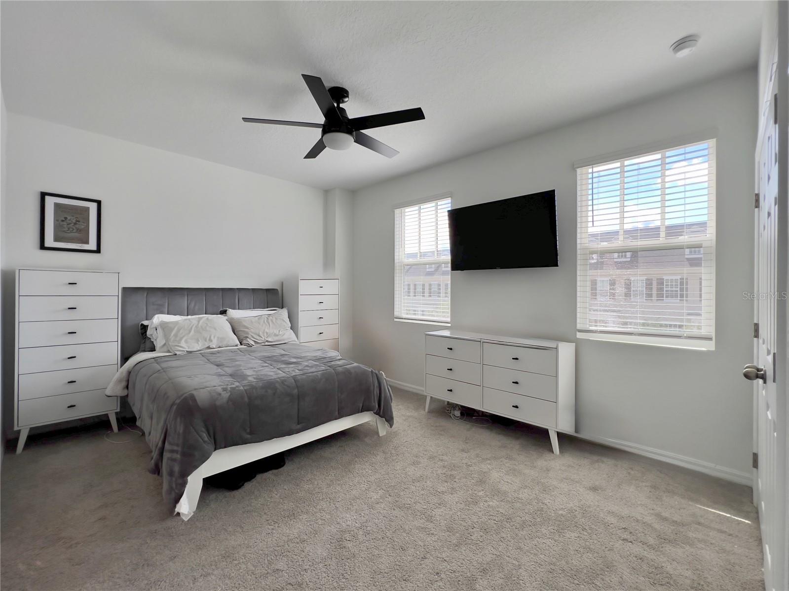Image 7 of 36 For 1858 Island Village Way