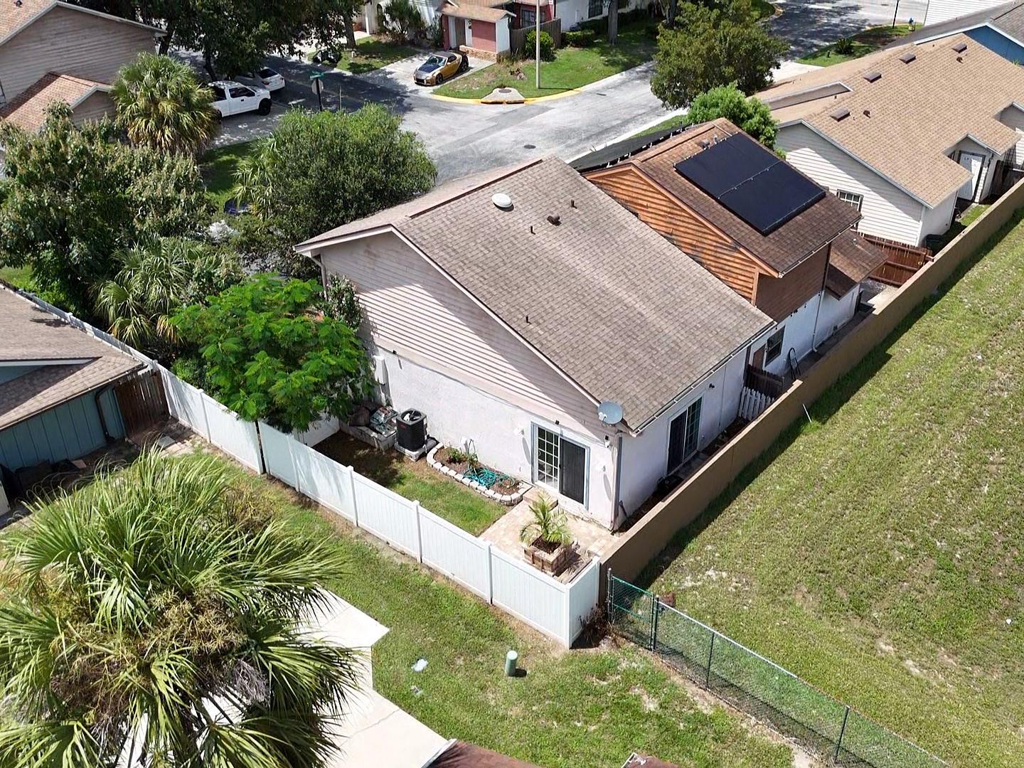 Image 39 of 44 For 515 Carambola Avenue