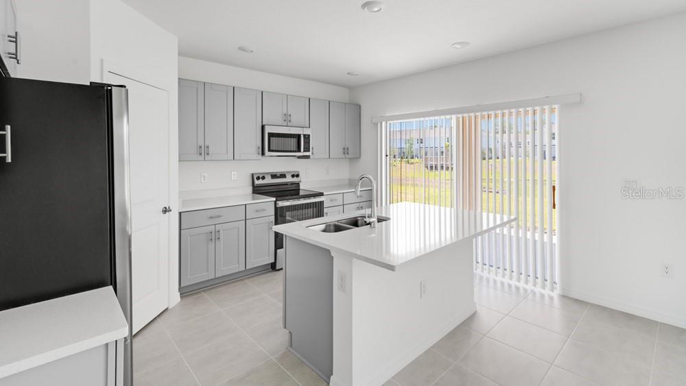 Image 10 of 44 For 4779 Yellow Elder Way