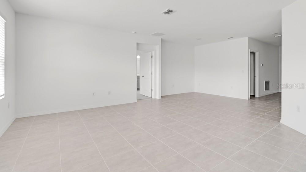 Image 7 of 44 For 4779 Yellow Elder Way