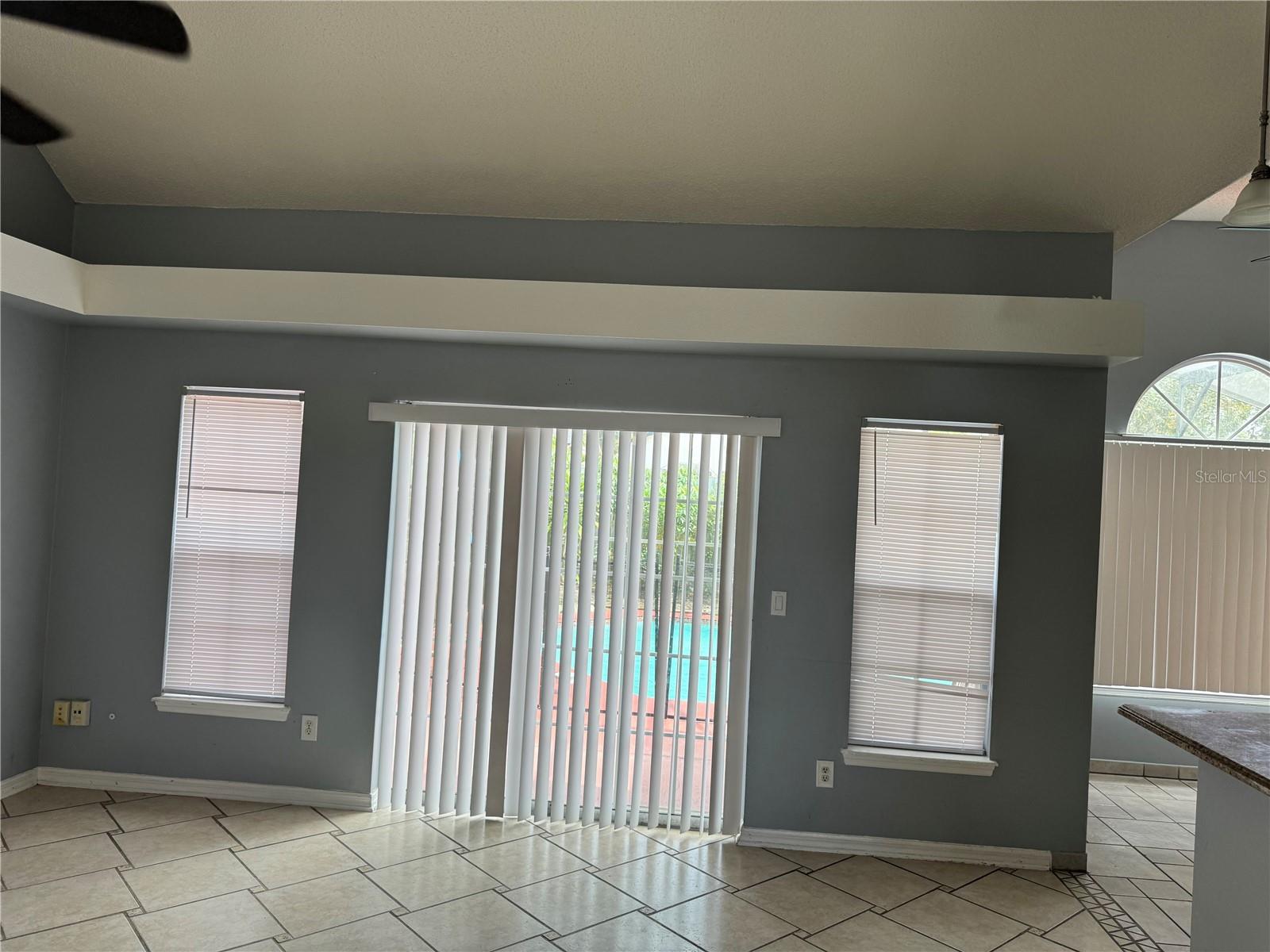 Image 18 of 30 For 1133 Byerly Way