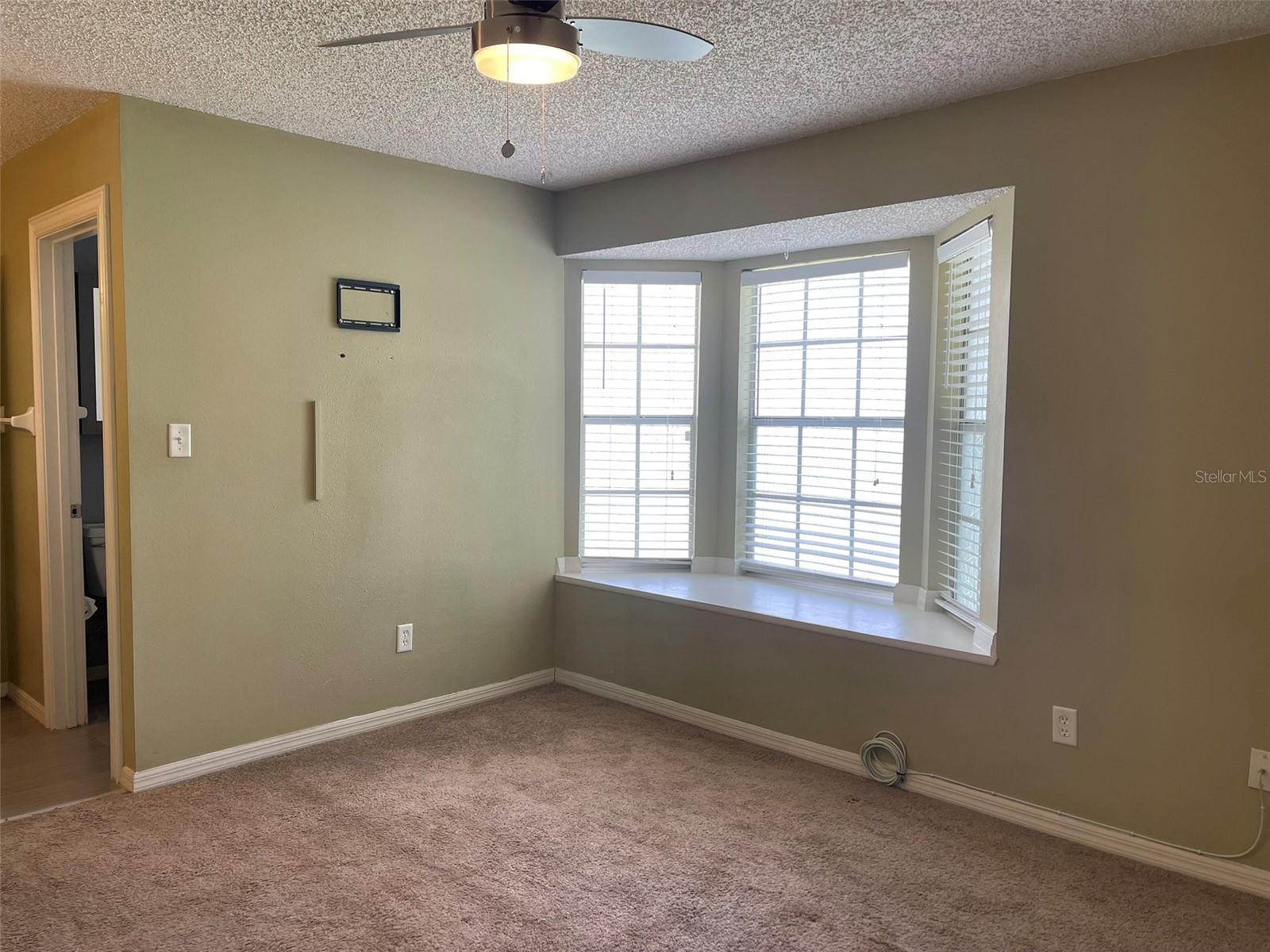 Image 12 of 16 For 9991 Triple Crown Circle