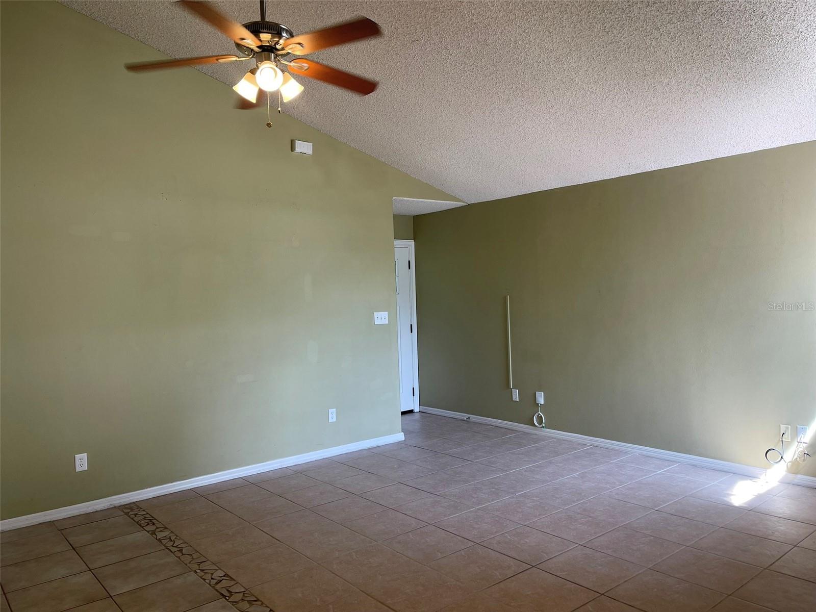Image 4 of 16 For 9991 Triple Crown Circle