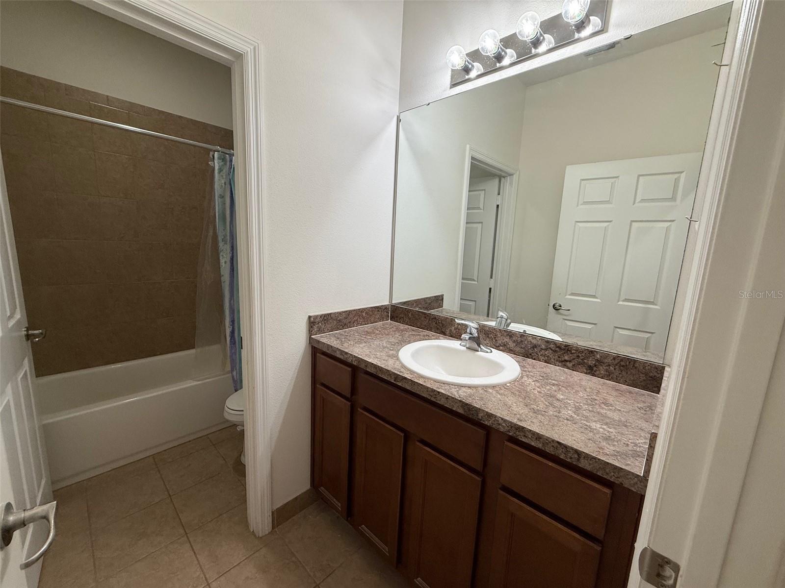 Image 14 of 20 For 1766 Portofino Meadows Boulevard
