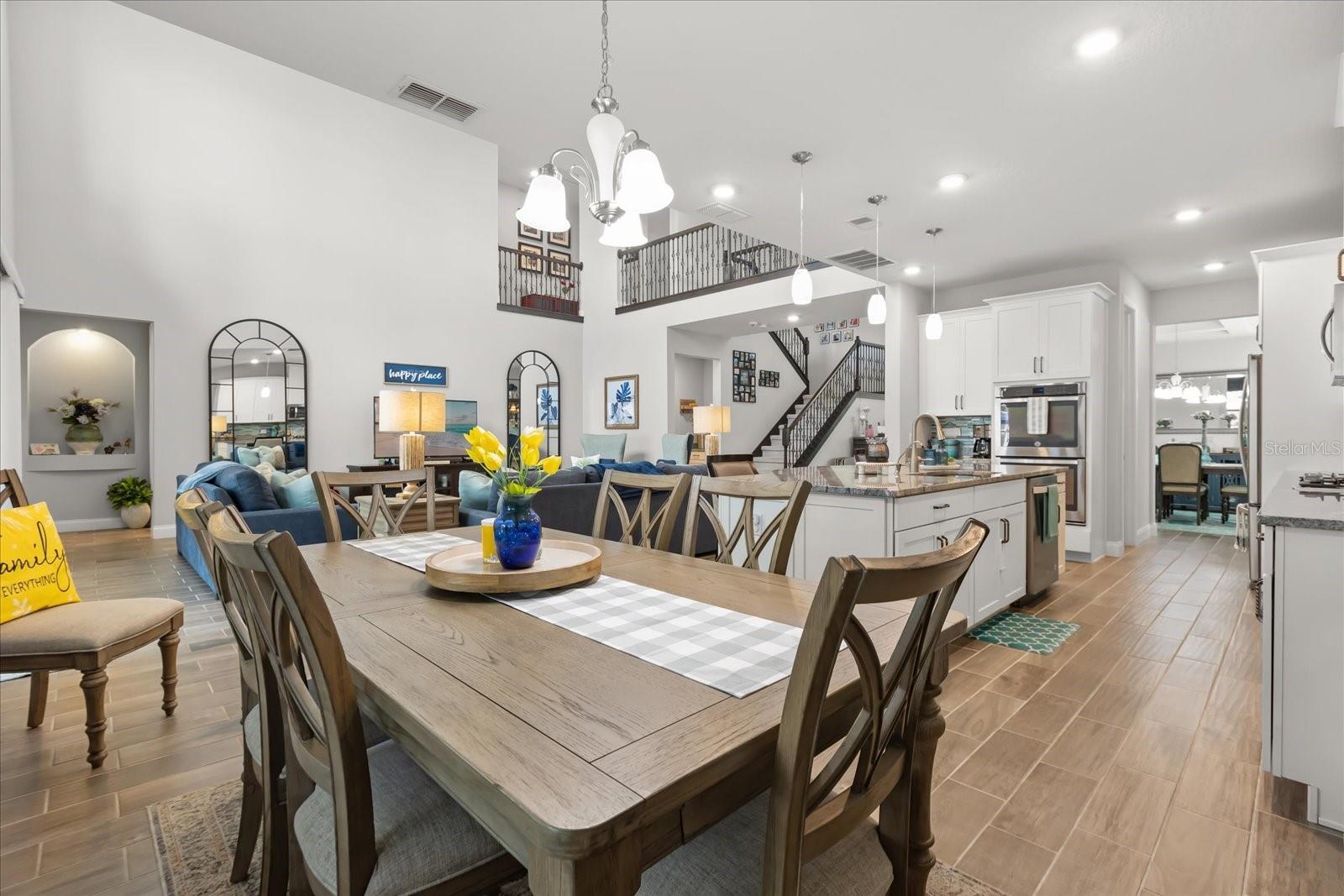 Image 17 of 61 For 8420 Vivaro Isle Way