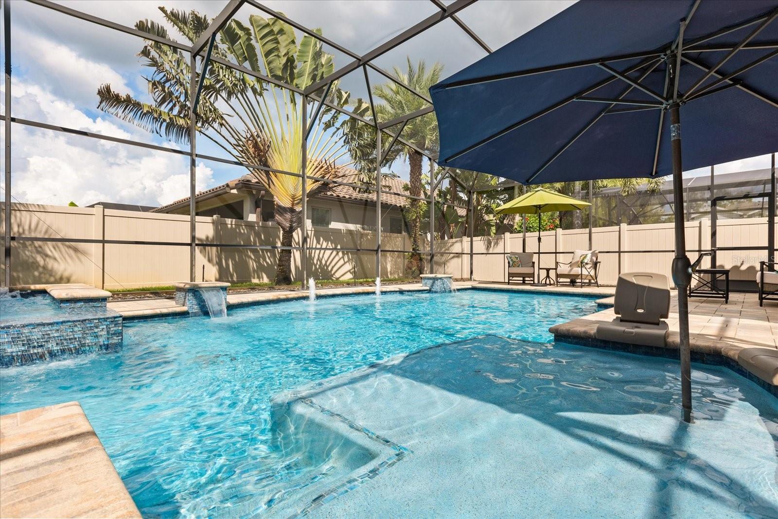 Image 33 of 61 For 8420 Vivaro Isle Way