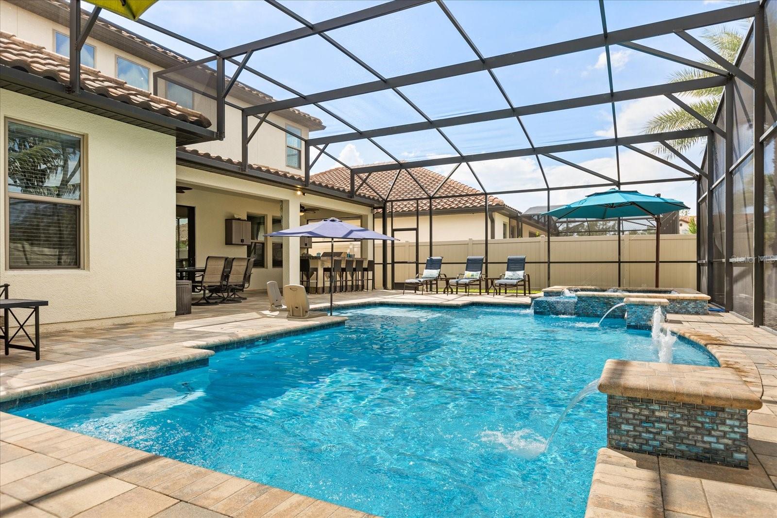 Image 34 of 61 For 8420 Vivaro Isle Way