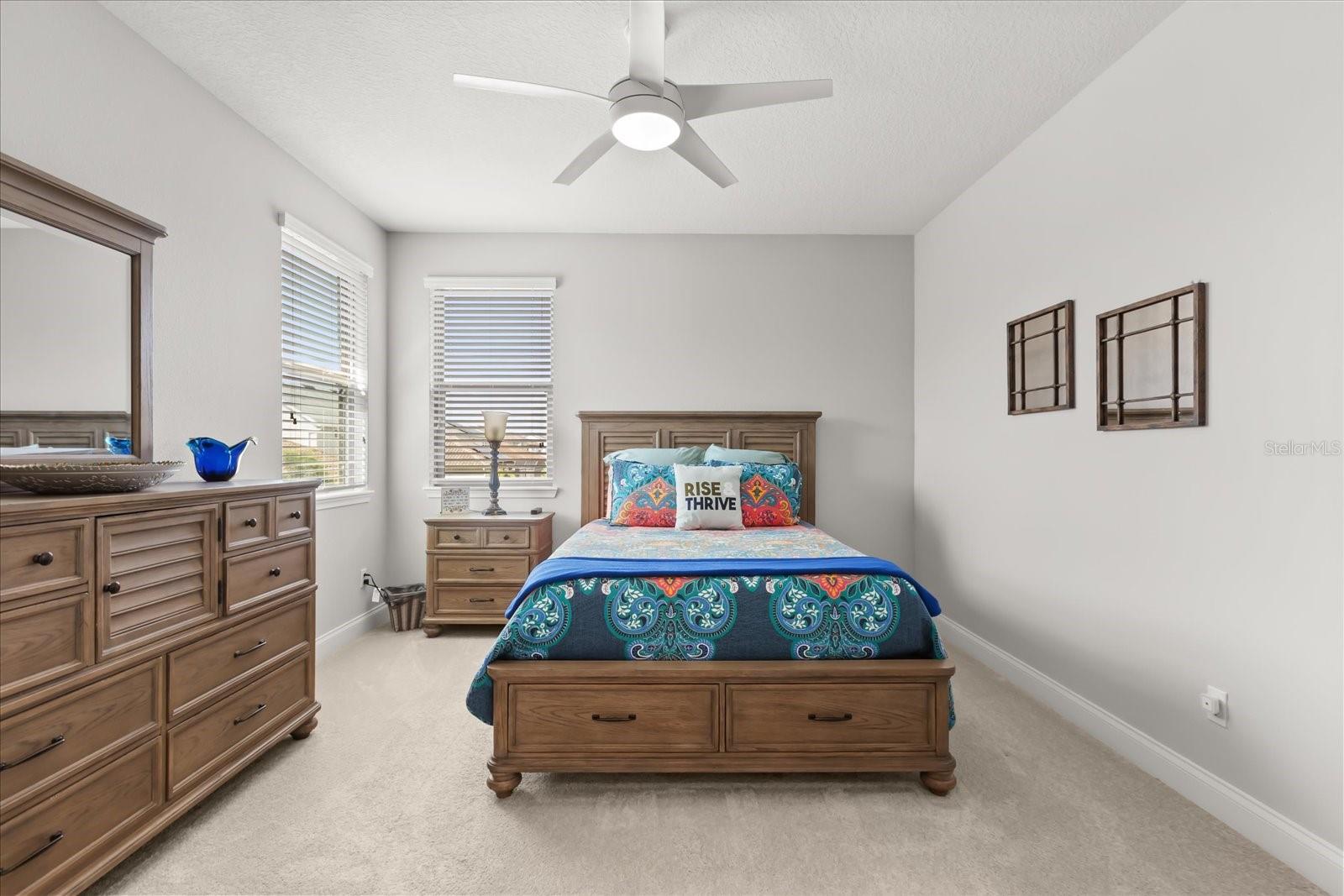 Image 43 of 61 For 8420 Vivaro Isle Way