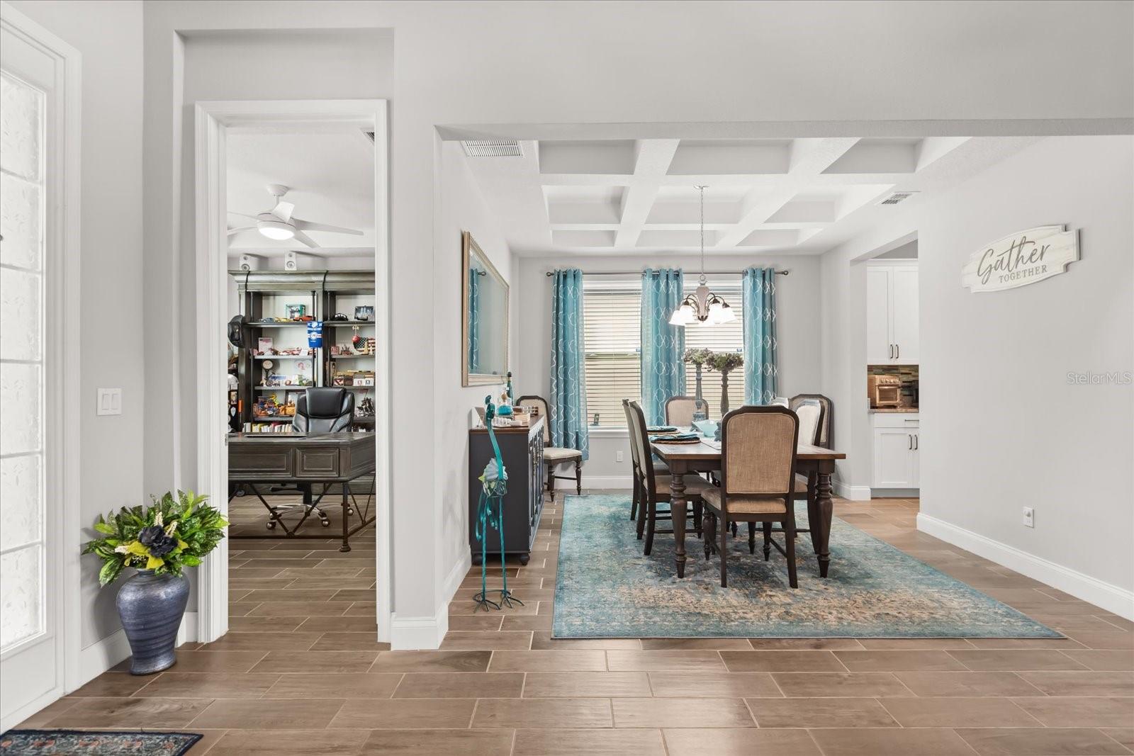Image 7 of 61 For 8420 Vivaro Isle Way