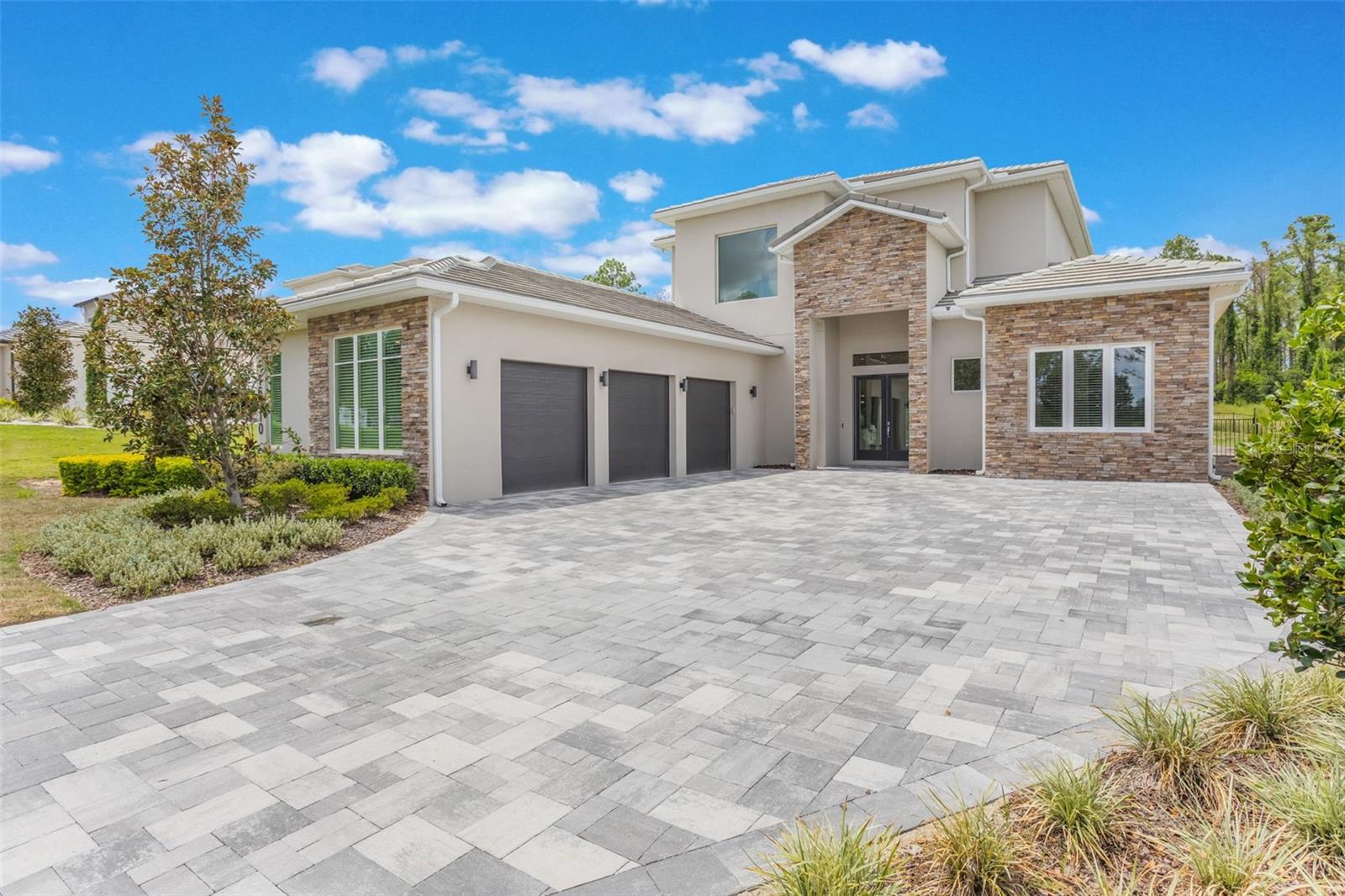 Details for 16110 Pendio Drive, BELLA COLLINA, FL 34756