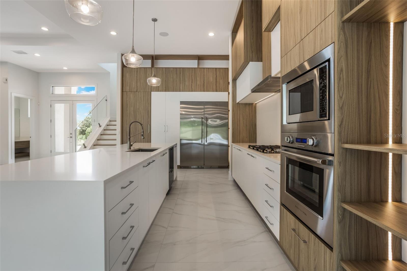 Image 13 of 72 For 16110 Pendio Drive