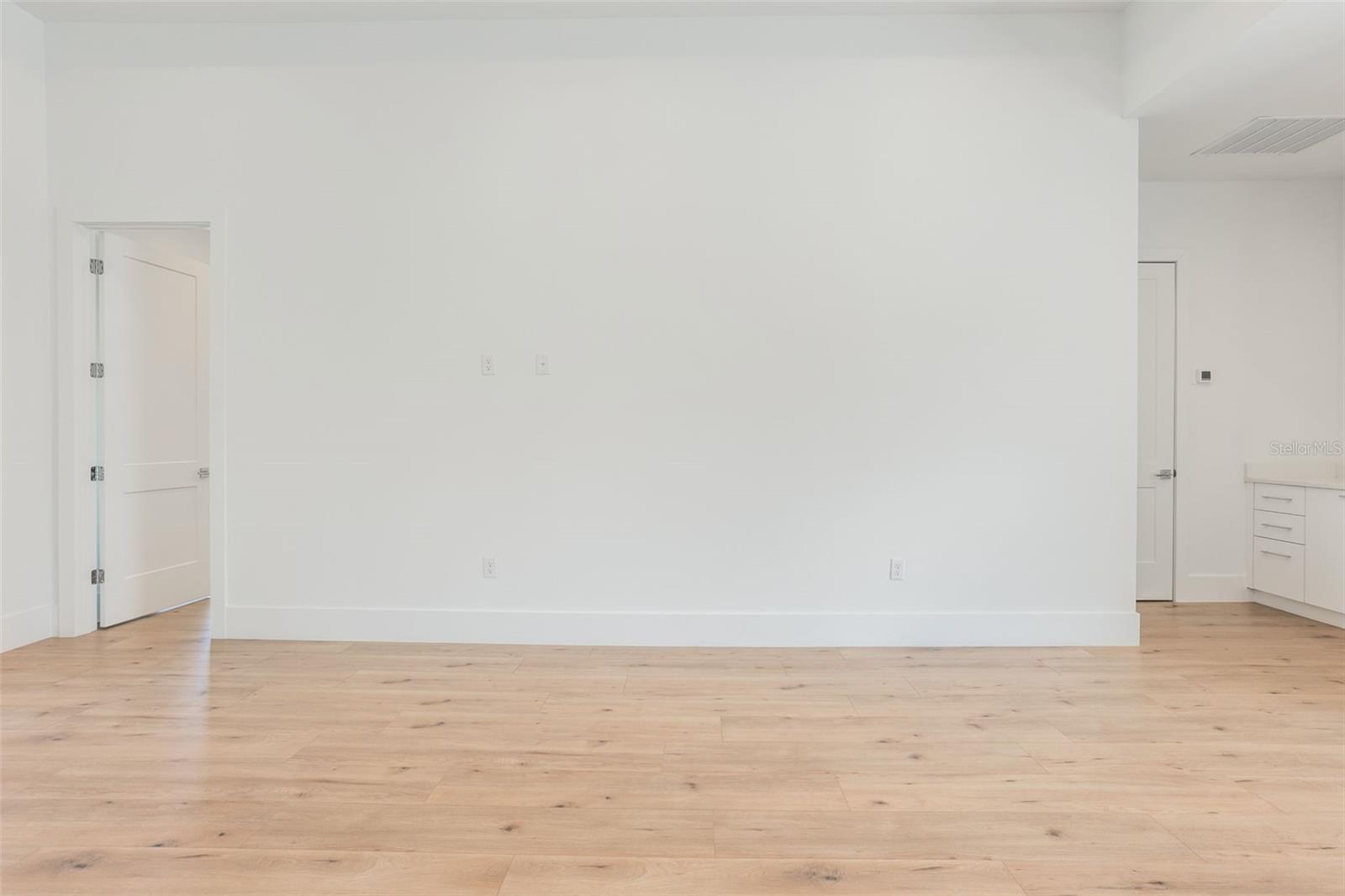 Image 23 of 72 For 16110 Pendio Drive