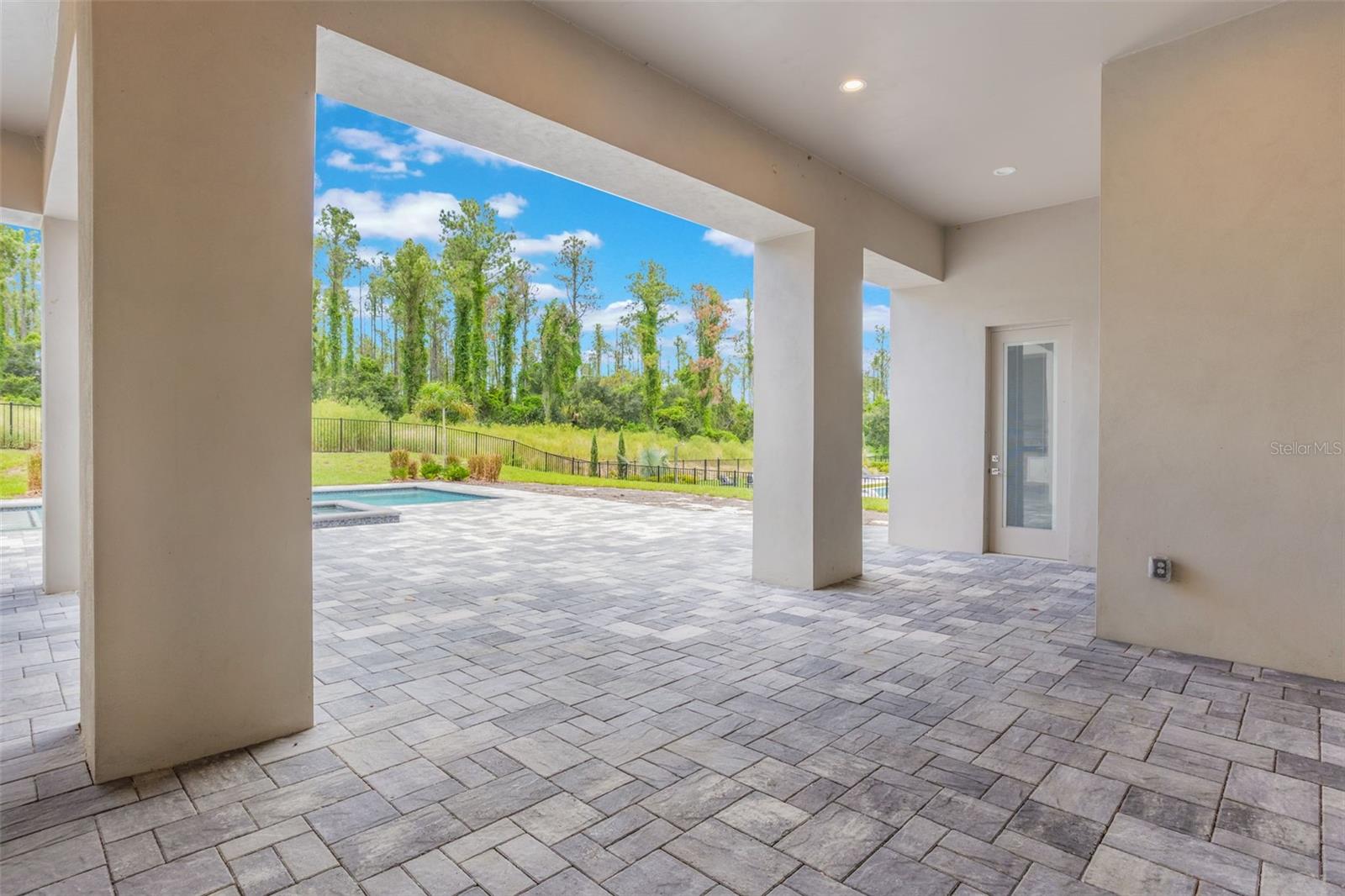 Image 53 of 72 For 16110 Pendio Drive