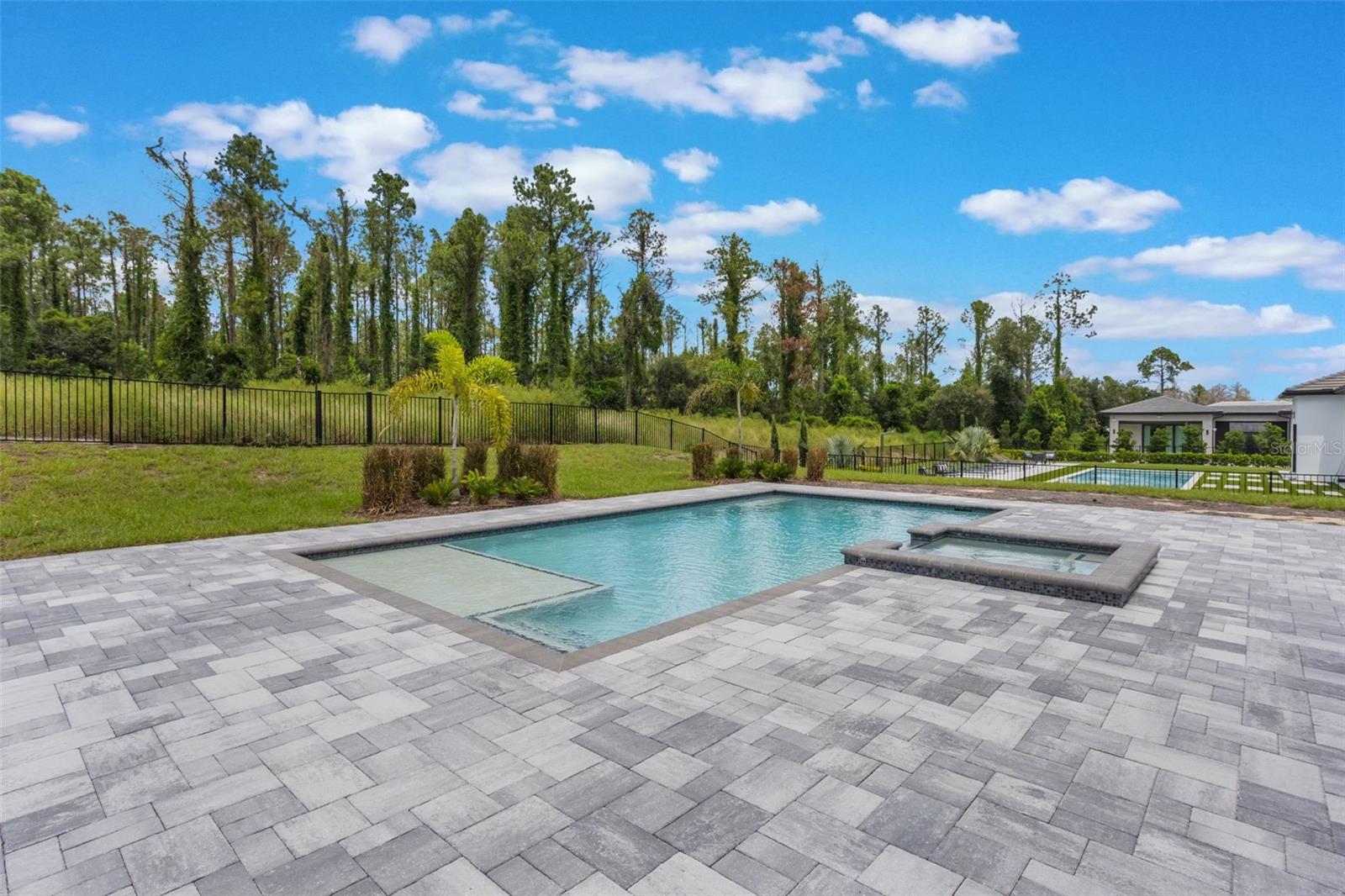 Image 59 of 72 For 16110 Pendio Drive