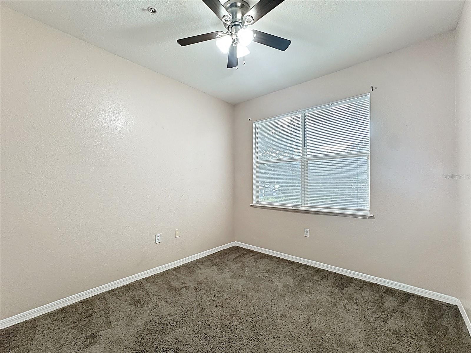 Image 14 of 32 For 3106 Legacy Lake Drive 3106