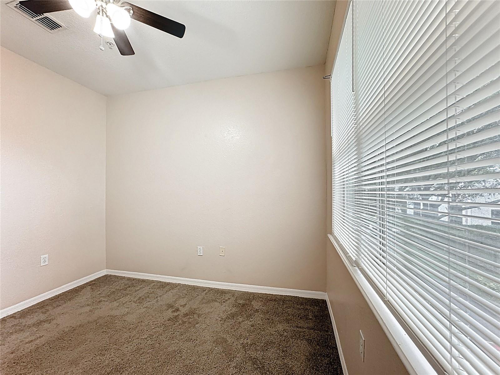 Image 17 of 32 For 3106 Legacy Lake Drive 3106