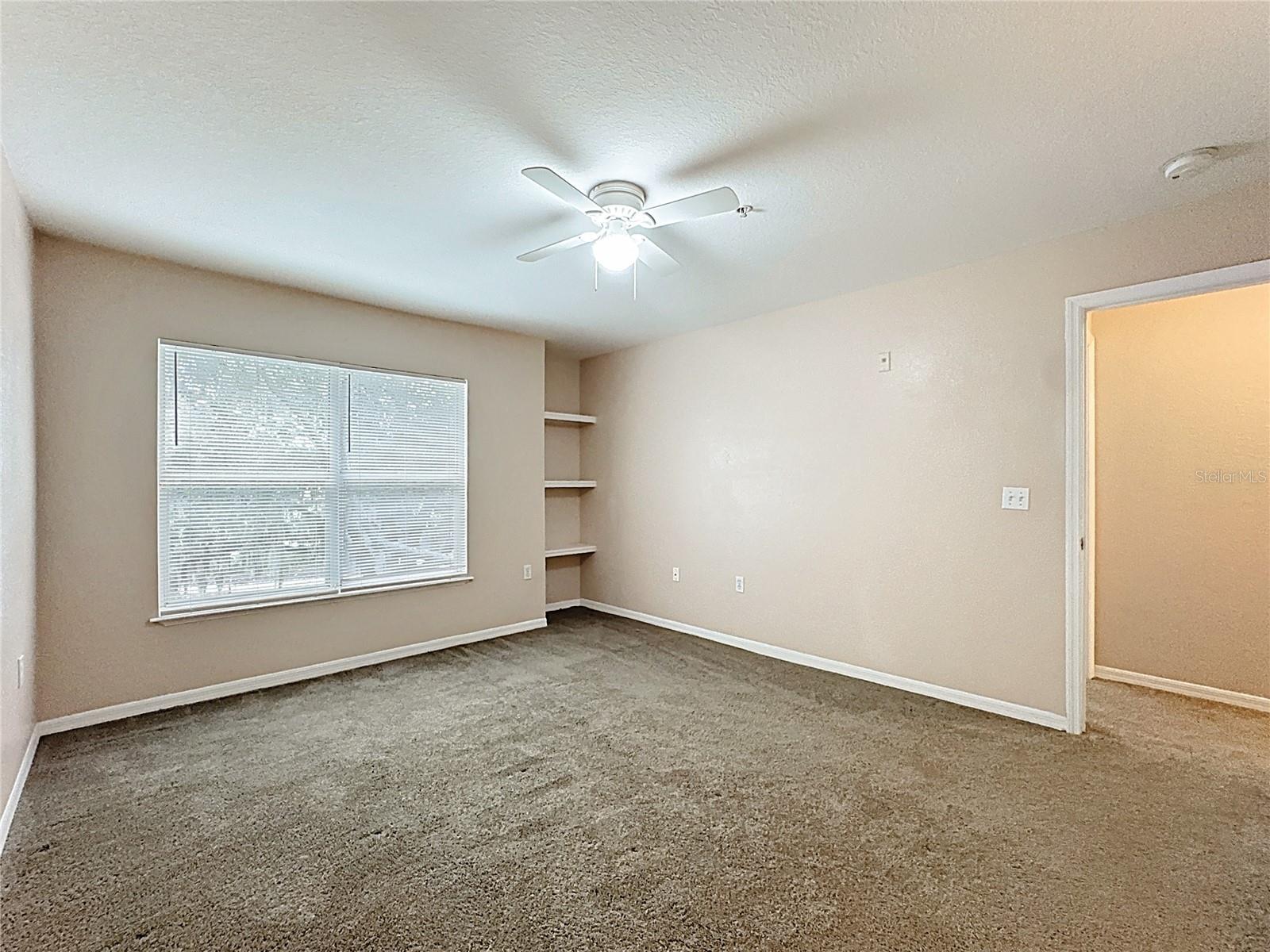 Image 20 of 32 For 3106 Legacy Lake Drive 3106