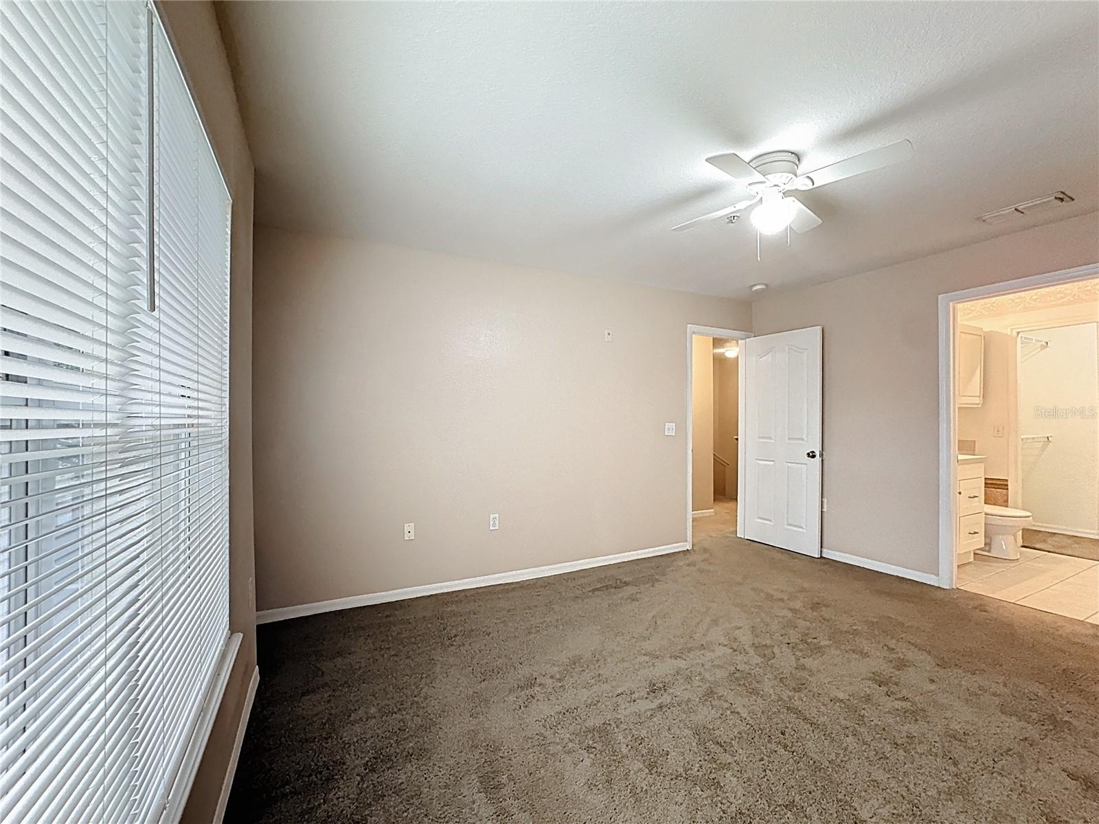 Image 21 of 32 For 3106 Legacy Lake Drive 3106