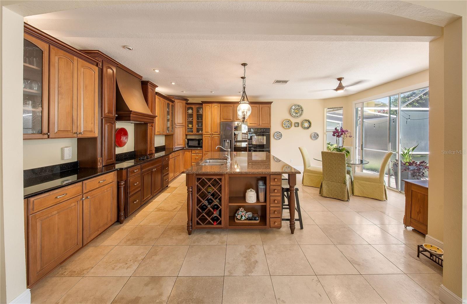 Image 12 of 59 For 676 Oak Hollow Way